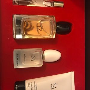 Si Giorgio Armani 4 pcs. Set . New